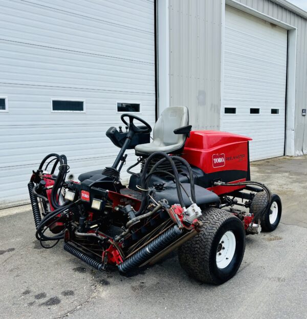 (2) 2014 Toro Reelmaster 5510 Fairway mower (Hydraulic)