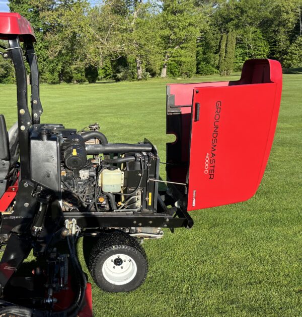 2015 Toro Groundsmaster 4000-D (4WD) - Image 7