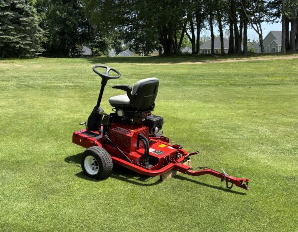 2019 Toro 1260 Greens Pro Roller - Image 4