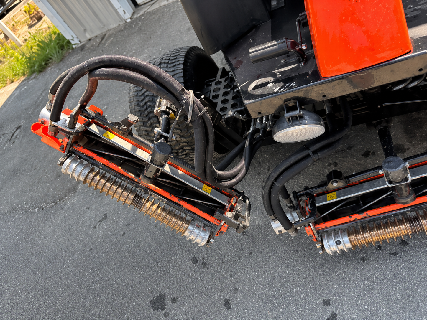 2017 JACOBSEN LF-500 4X4 FAIRWAY MOWER-EXCELLENT! - Image 6