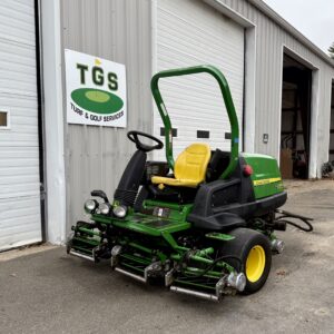 John Deere 8000E Terrain Cut